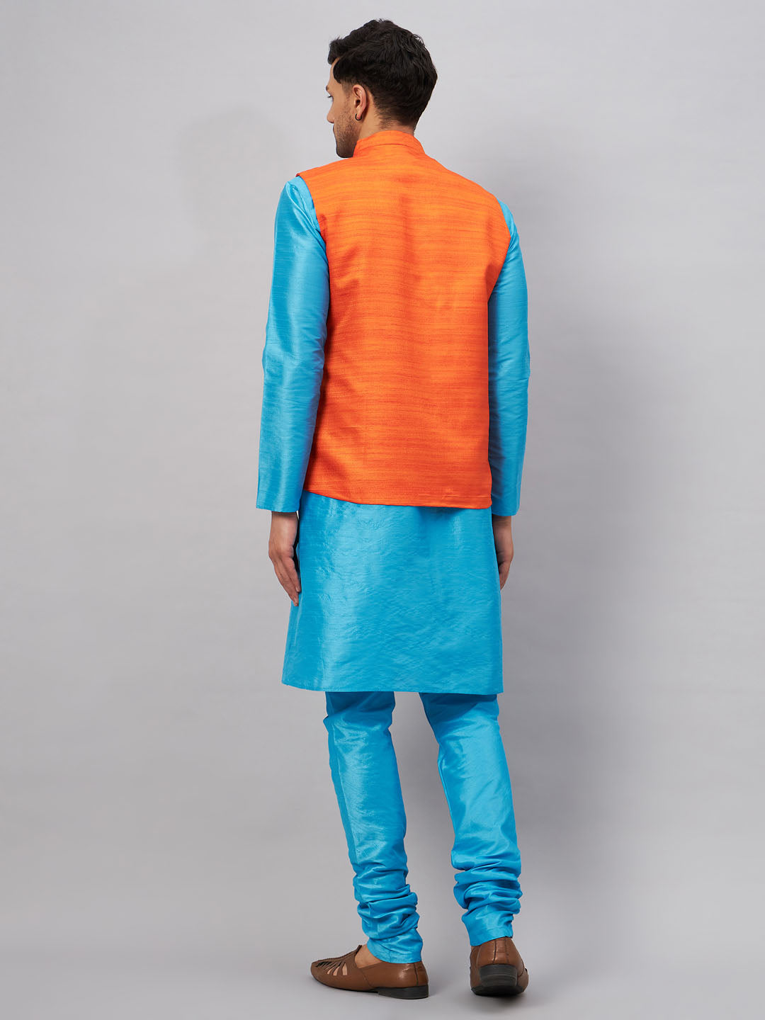 VM by Vastramay Men's Aqua And Orange Silk Blend Jacket, Kurta And Pyjama Set - Distacart
