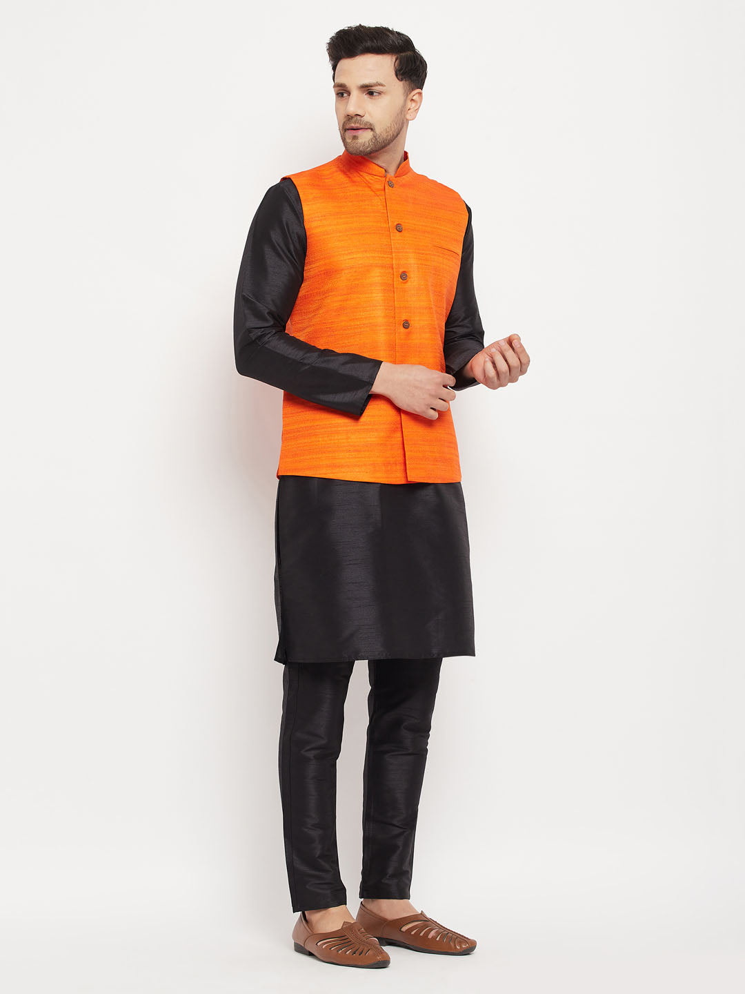 VM by Vastramay Men's Orange And Black Silk Blend Jacket, Kurta And Pyjama Set - Distacart