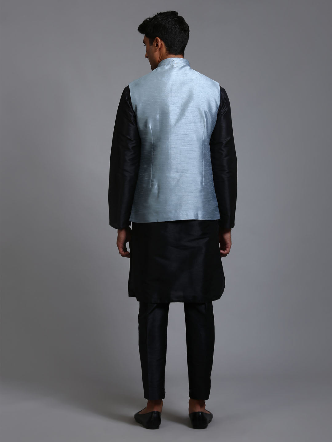 VM by Vastramay Men's Grey And Black Silk Blend Jacket, Kurta And Pyjama Set - Distacart