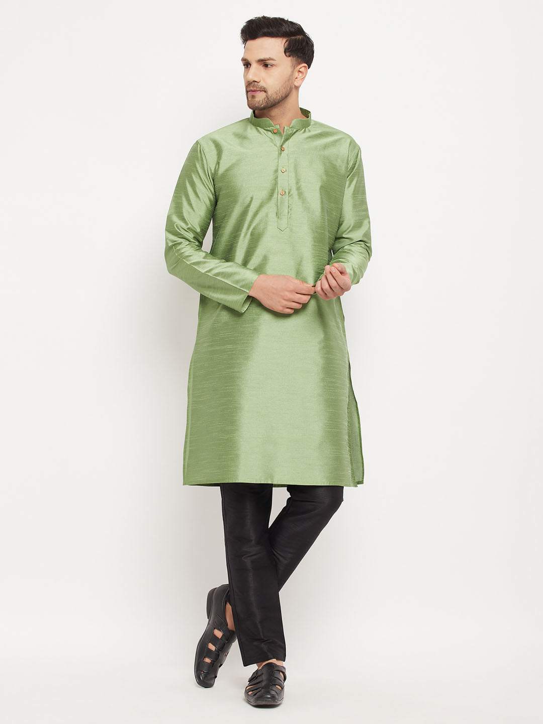 VM by Vastramay Men's Mint Green And Black Silk Blend Kurta Pyjama Set - Distacart