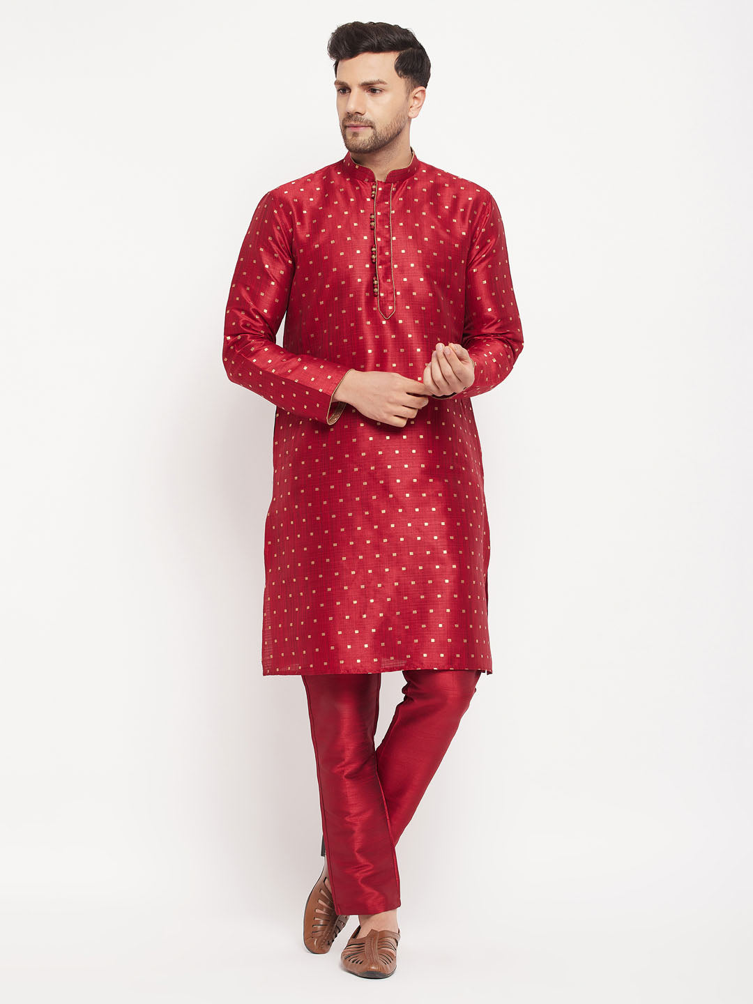 VM by Vastramay Men's Maroon Silk Blend Kurta Pyjama Set - Distacart