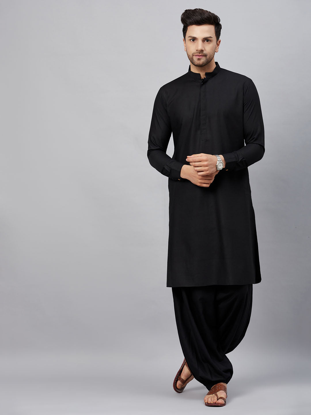 VM by Vastramay Men's Black Cotton Blend Kurta And Patiala Set - Distacart