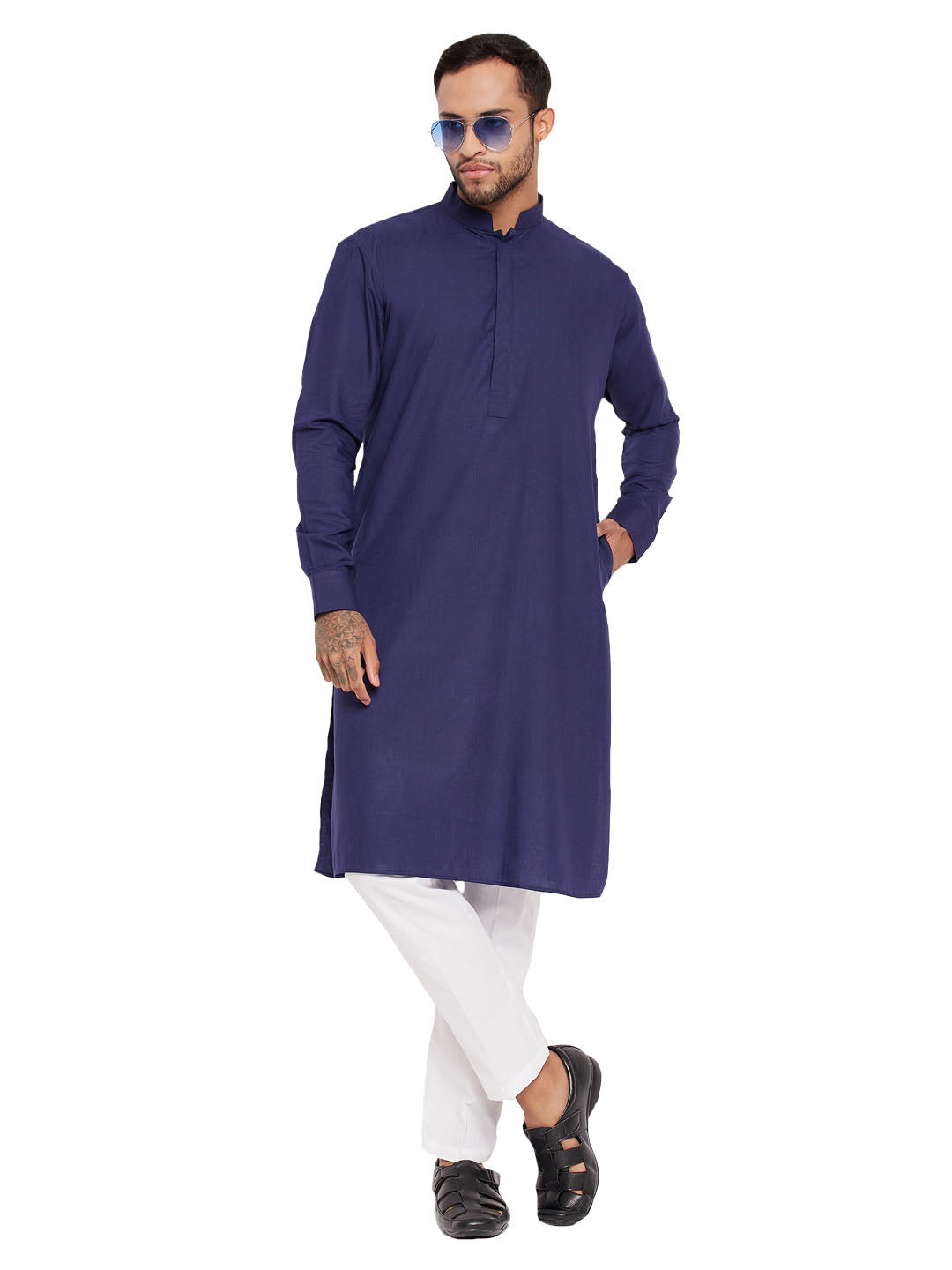 VM by Vastramay Men's Blue And White Cotton Blend Kurta Pyjama Set - Distacart