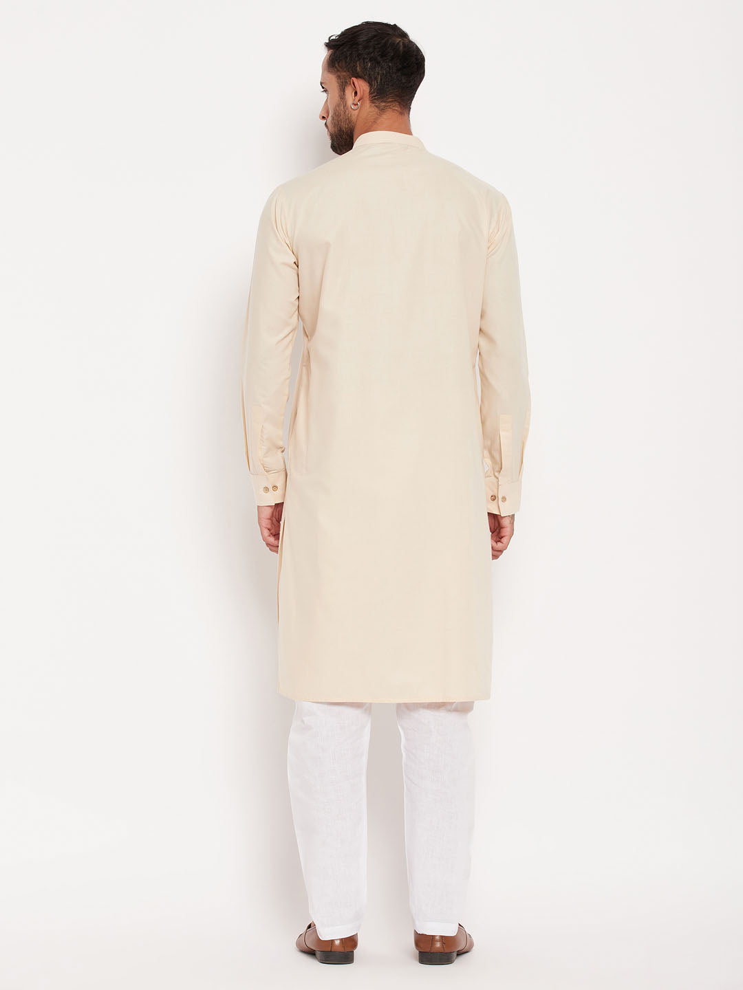 VM by Vastramay Men's Cream And White Cotton Blend Kurta Pyjama Set - Distacart
