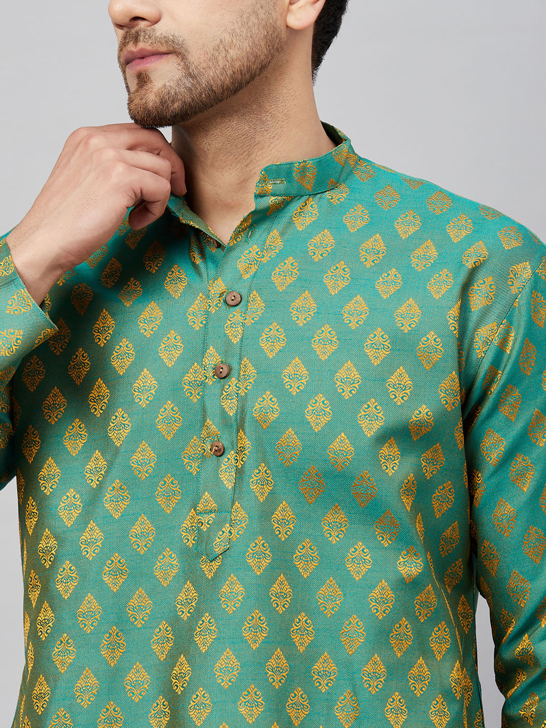 VM by Vastramay Men's Green And Rose Gold Silk Blend Kurta Pyjama Set - Distacart