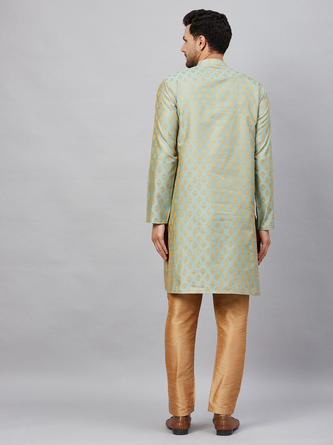 VM by Vastramay Men's Mint Green And Rose Gold Silk Blend Kurta Pyjama Set - Distacart