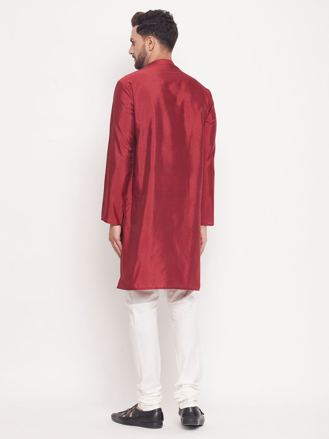 VM by Vastramay Men's Maroon And Cream Silk Blend Kurta Pyjama Set - Distacart