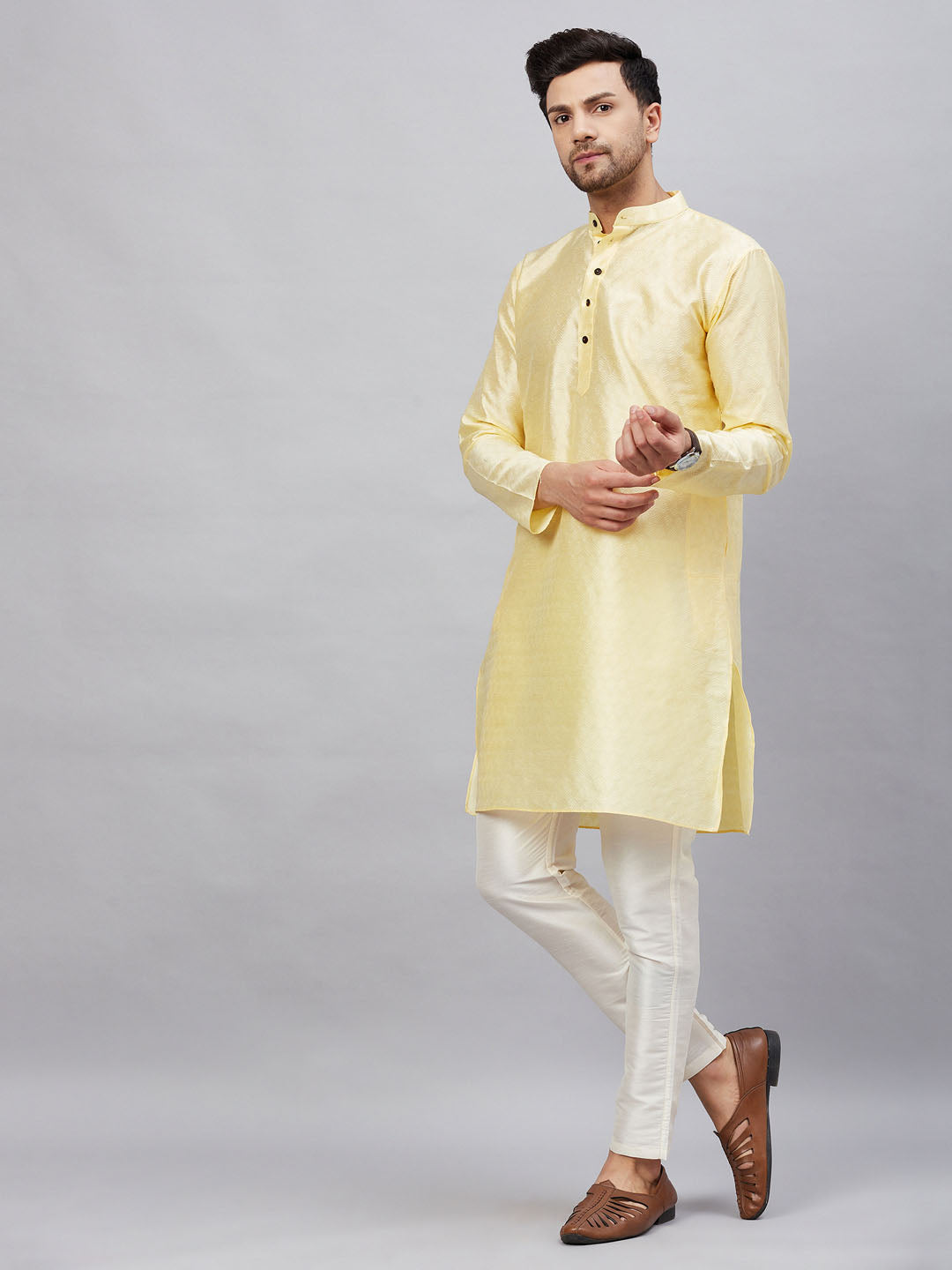 VM by Vastramay Men's Beige And Cream Silk Blend Kurta Pyjama Set - Distacart