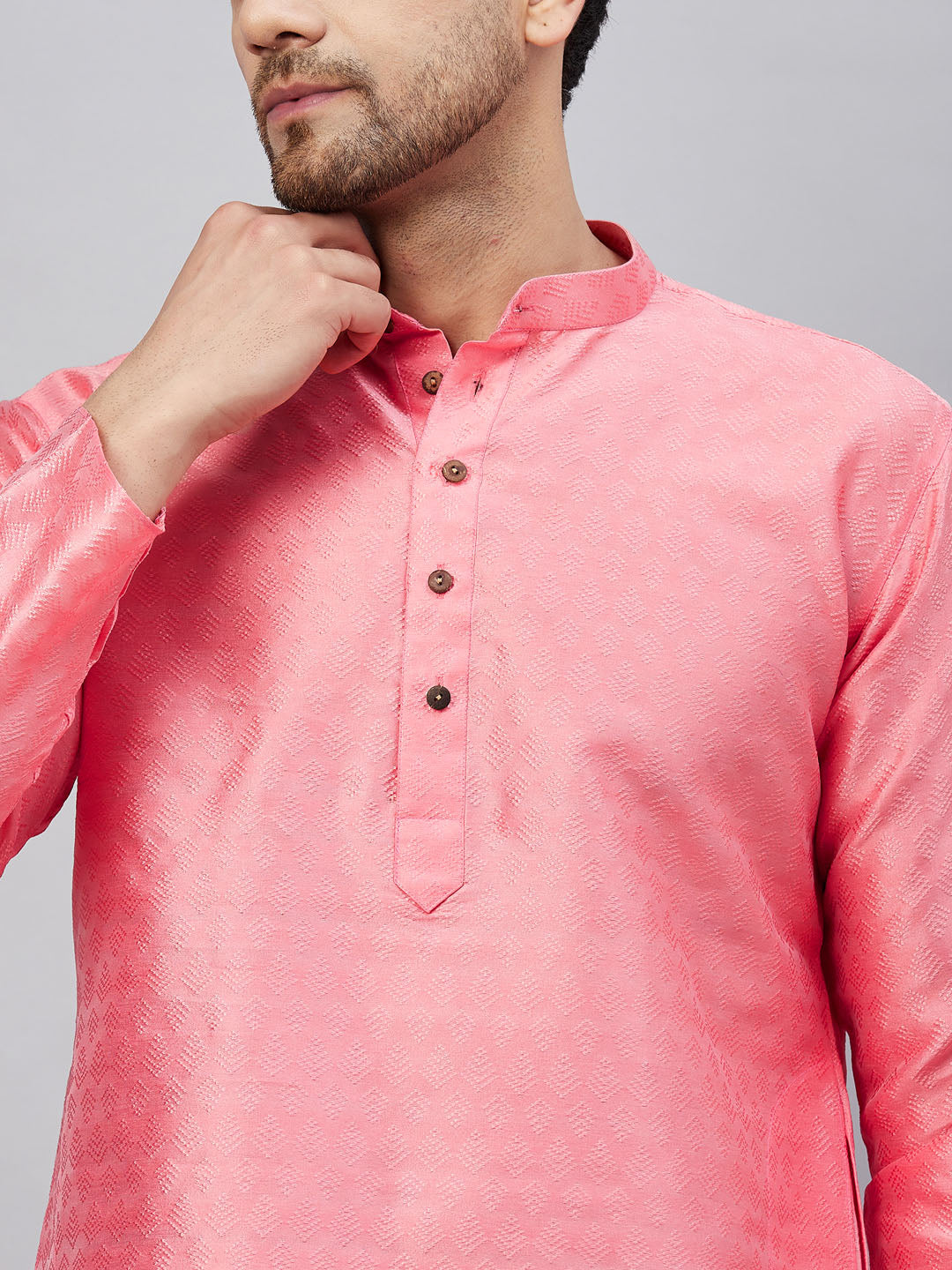 VM by Vastramay Men's Pink And Cream Silk Blend Kurta Pyjama Set - Distacart