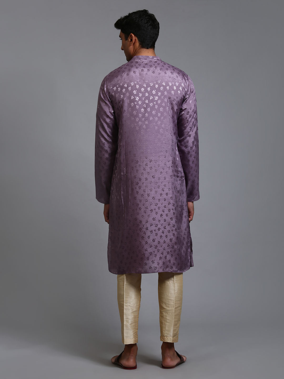 VM by Vastramay Men's Purple And Gold Silk Blend Kurta Pyjama Set - Distacart
