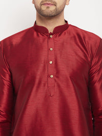 Thumbnail for VM by Vastramay Men's Maroon Silk Blend Kurta - Distacart