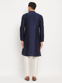 Thumbnail for VM by Vastramay Men's Navy Blue And Cream Silk Blend Kurta Pyjama Set - Distacart