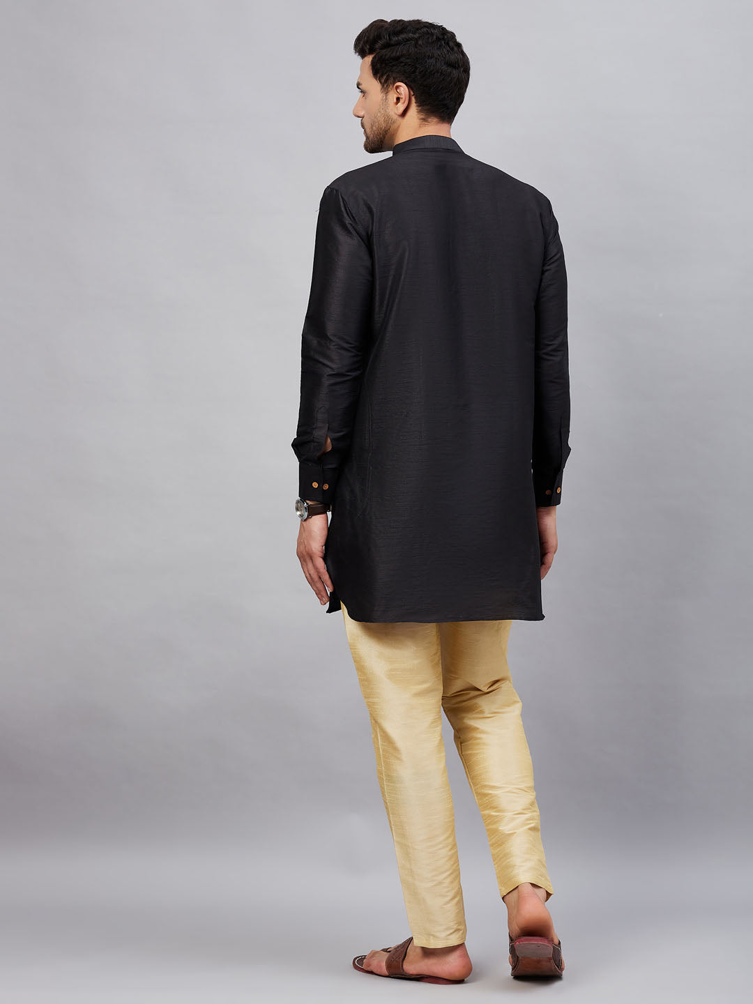 VM by Vastramay Men's Black And Gold Cotton Blend Kurta Pyjama Set - Distacart