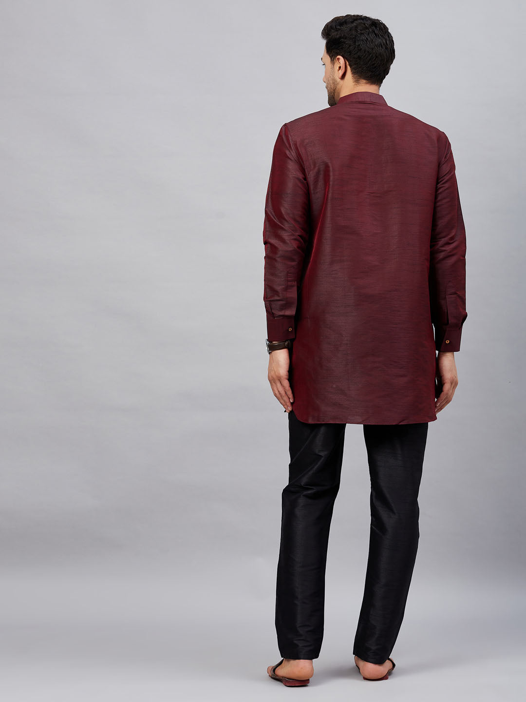 VM by Vastramay Men's Wine And Black Cotton Blend Kurta Pyjama Set - Distacart