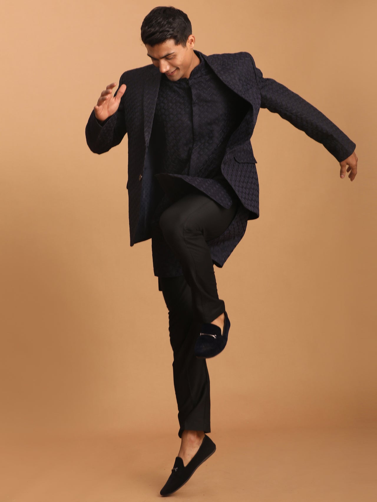 Shrestha by Vastramay Men's Navy Blue And Black Silk Blend Jacket, Kurta And Pyjama Set - Distacart