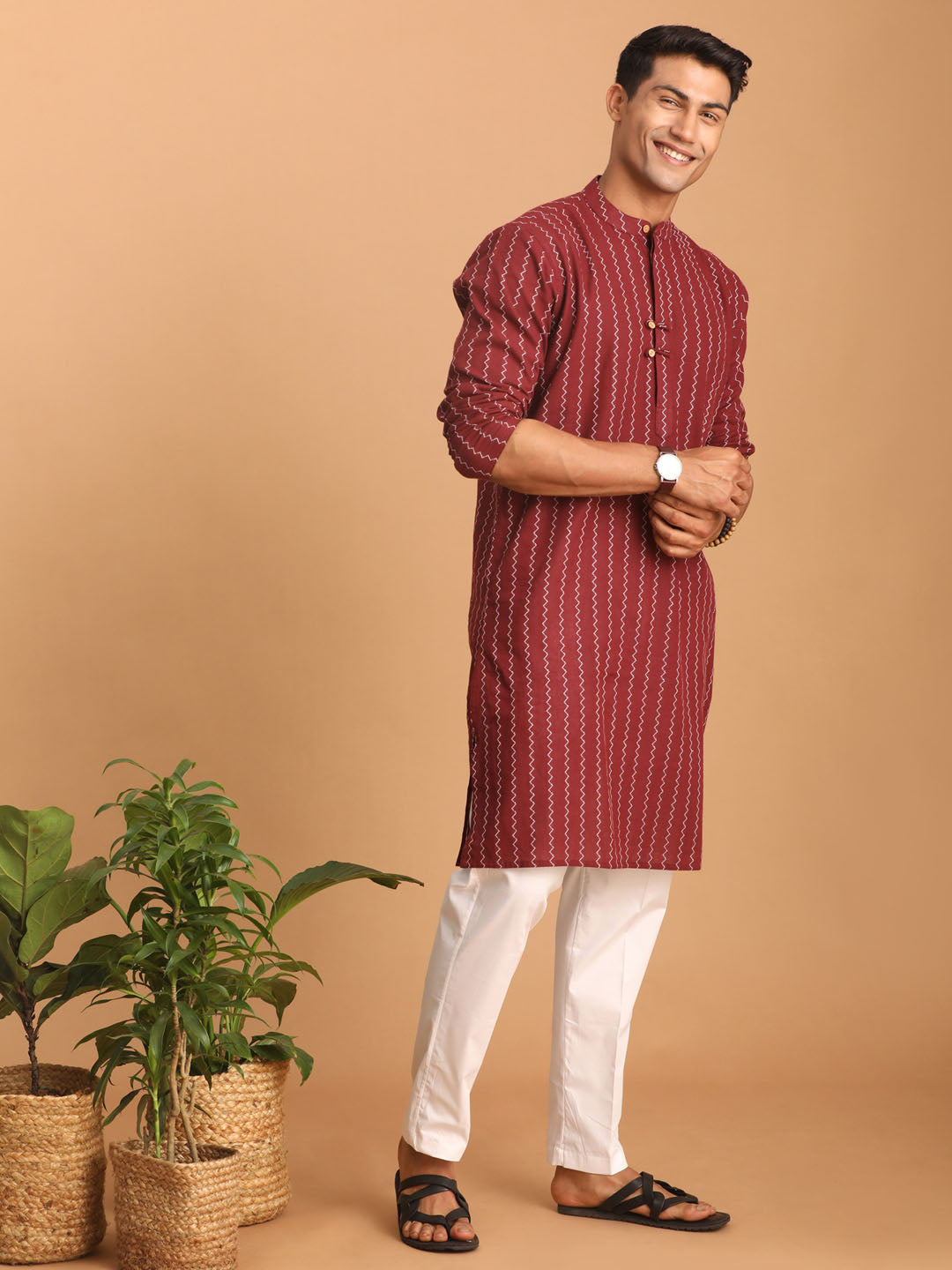 Shvaas by Vastramay Men's Maroon And White Cotton Kurta Pyjama Set - Distacart
