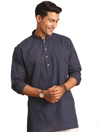 Thumbnail for Shvaas by Vastramay Men's Navy Blue Cotton Short Kurta - Distacart