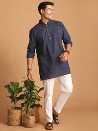Thumbnail for Shvaas by Vastramay Men's Navy Blue And White Cotton Kurta Pyjama Set - Distacart