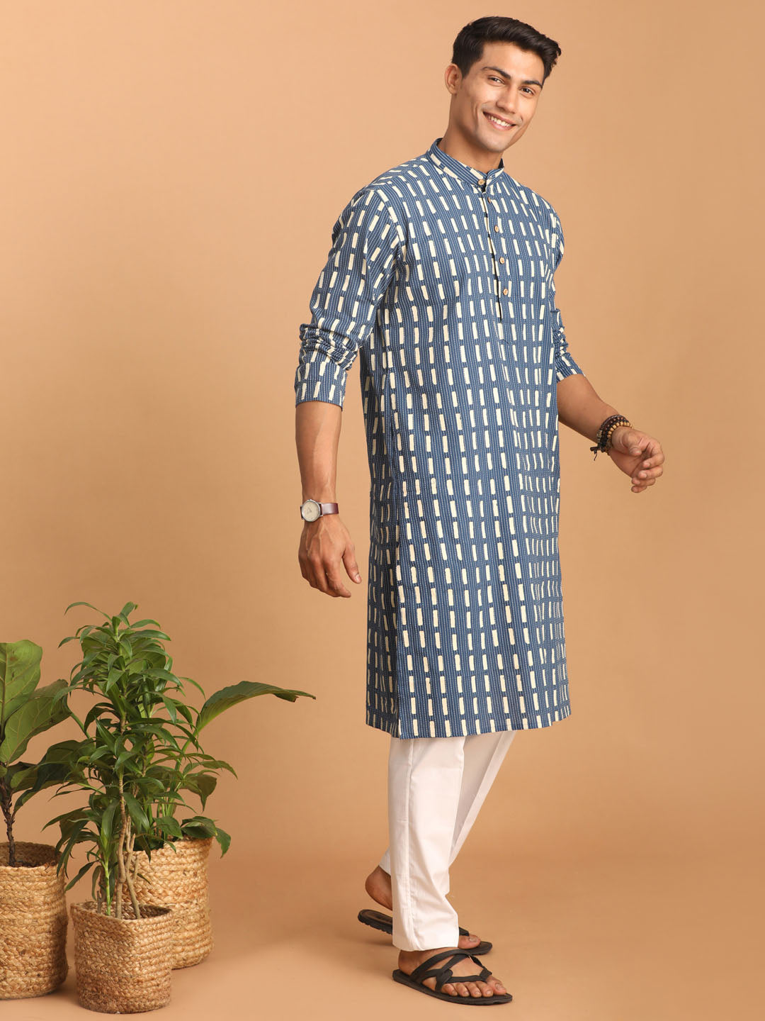 Shvaas by Vastramay Men's Indigo Blue And White Cotton Kurta And Pyjama Set - Distacart