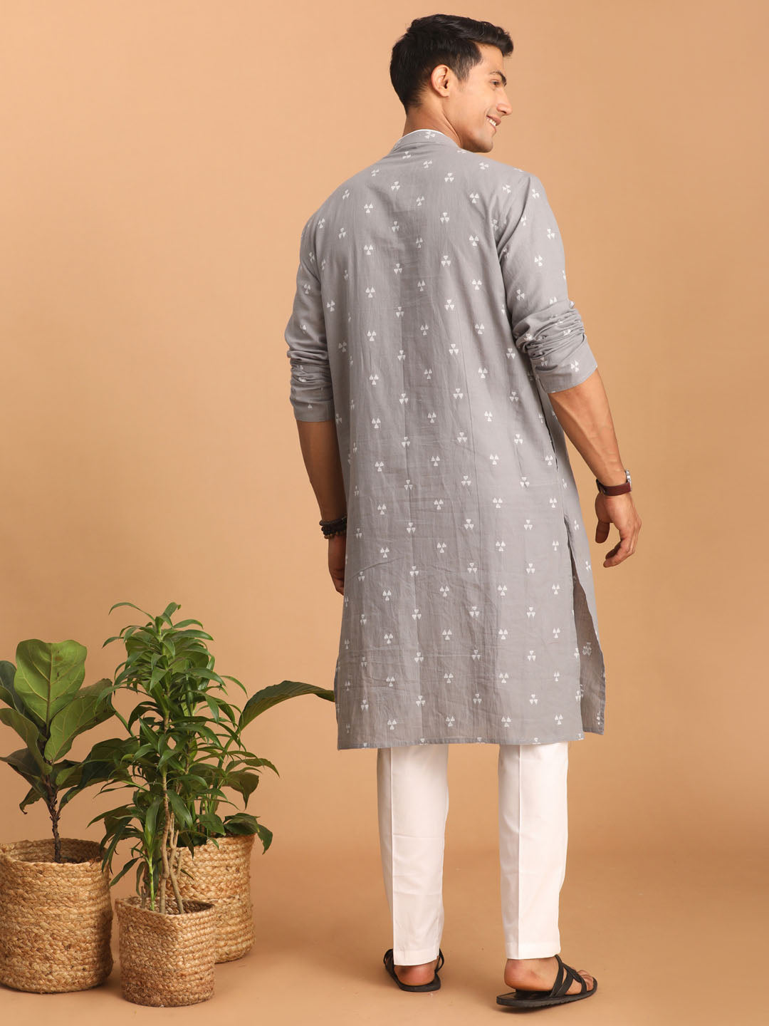 Shvaas by Vastramay Men's Grey And White Cotton Kurta And Pyjama Set - Distacart