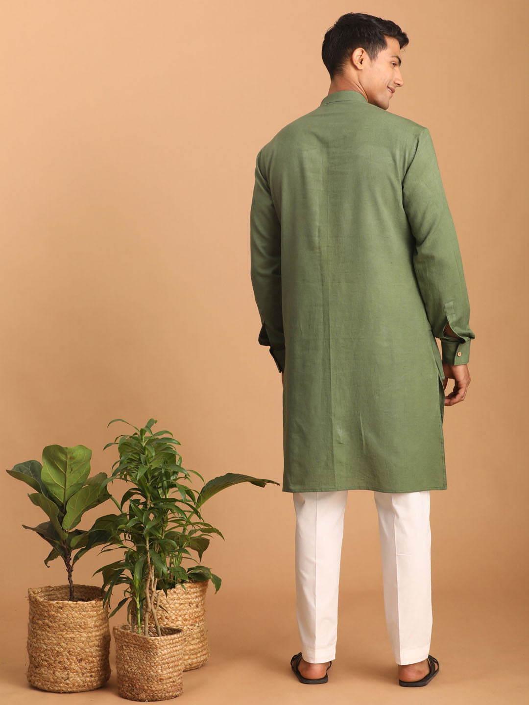 Shvaas by Vastramay Men's Green Cotton Kurta And Pyjama Set - Distacart