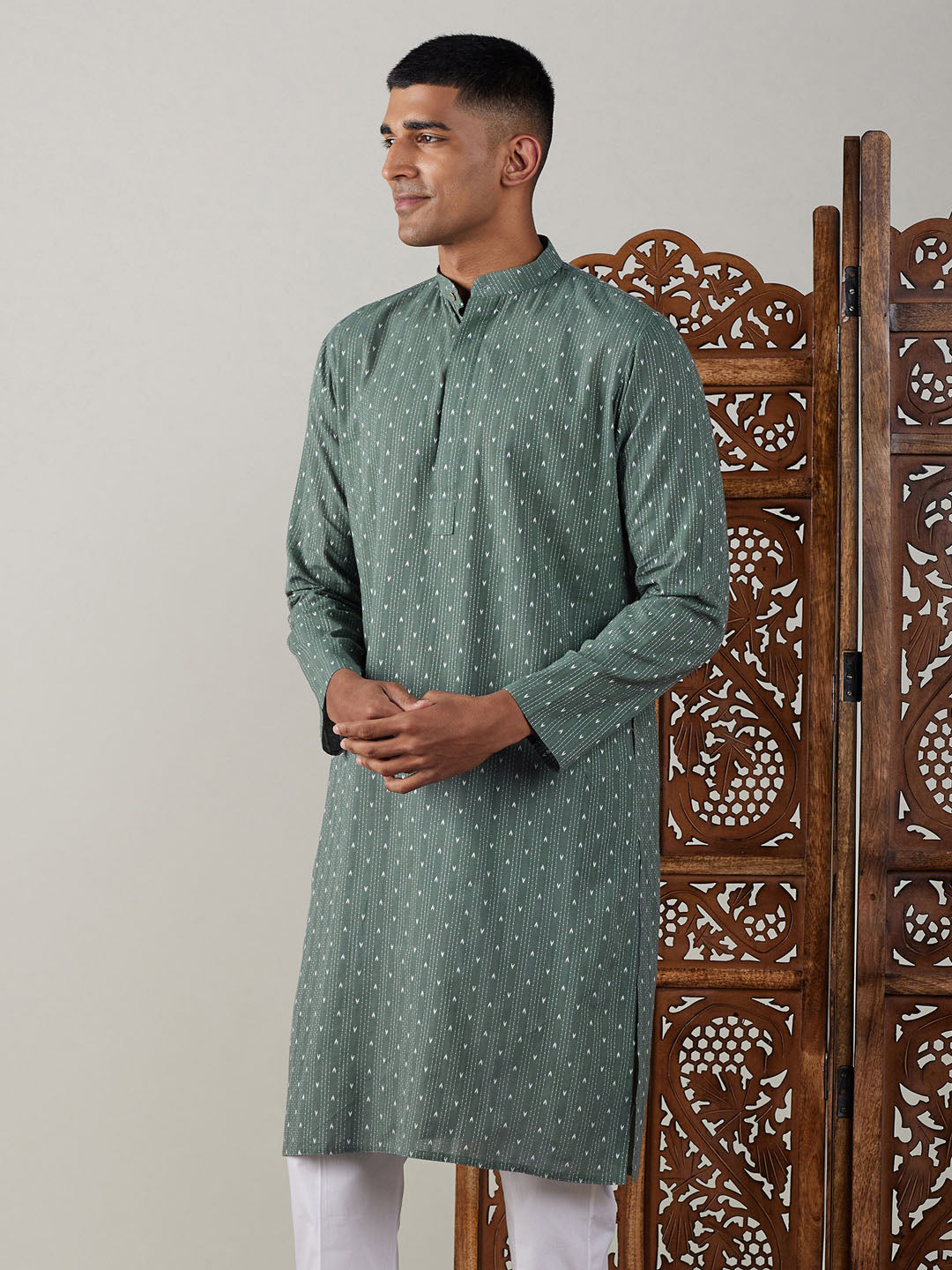 Shvaas by Vastramay Men's Green Cotton Kurta - Distacart