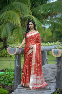 Thumbnail for Vishnu Weaves Women's Red Organza Silk Zari Woven Saree with Blouse - Distacart