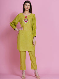 Thumbnail for Women Republic Green Lurex Cotton Hand Embroidered Kurta With Pants - Distacart