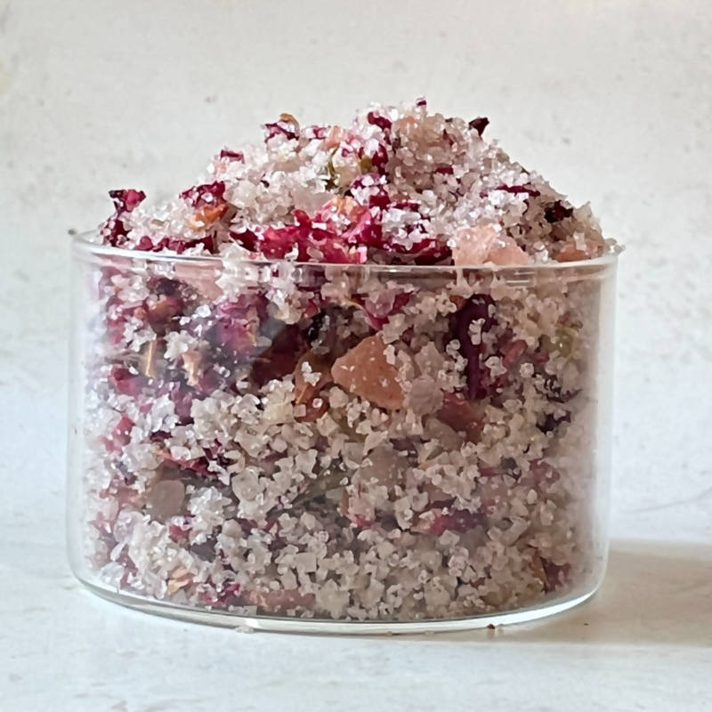 Kalya Shastra Snaana Lavanam Javaa Rose Bath Salt