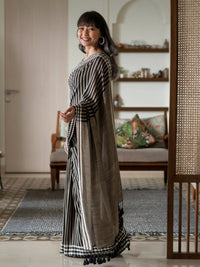 Thumbnail for Suta Grey Woven Design Pure Cotton Saree - Distacart