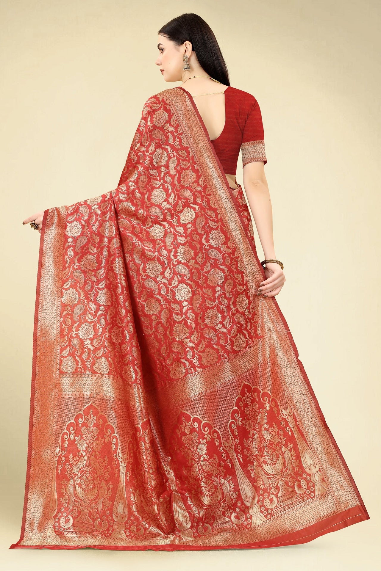 NOZ2TOZ Women Party Wear Designer Red Colour Banarasi Silk Saree - Distacart