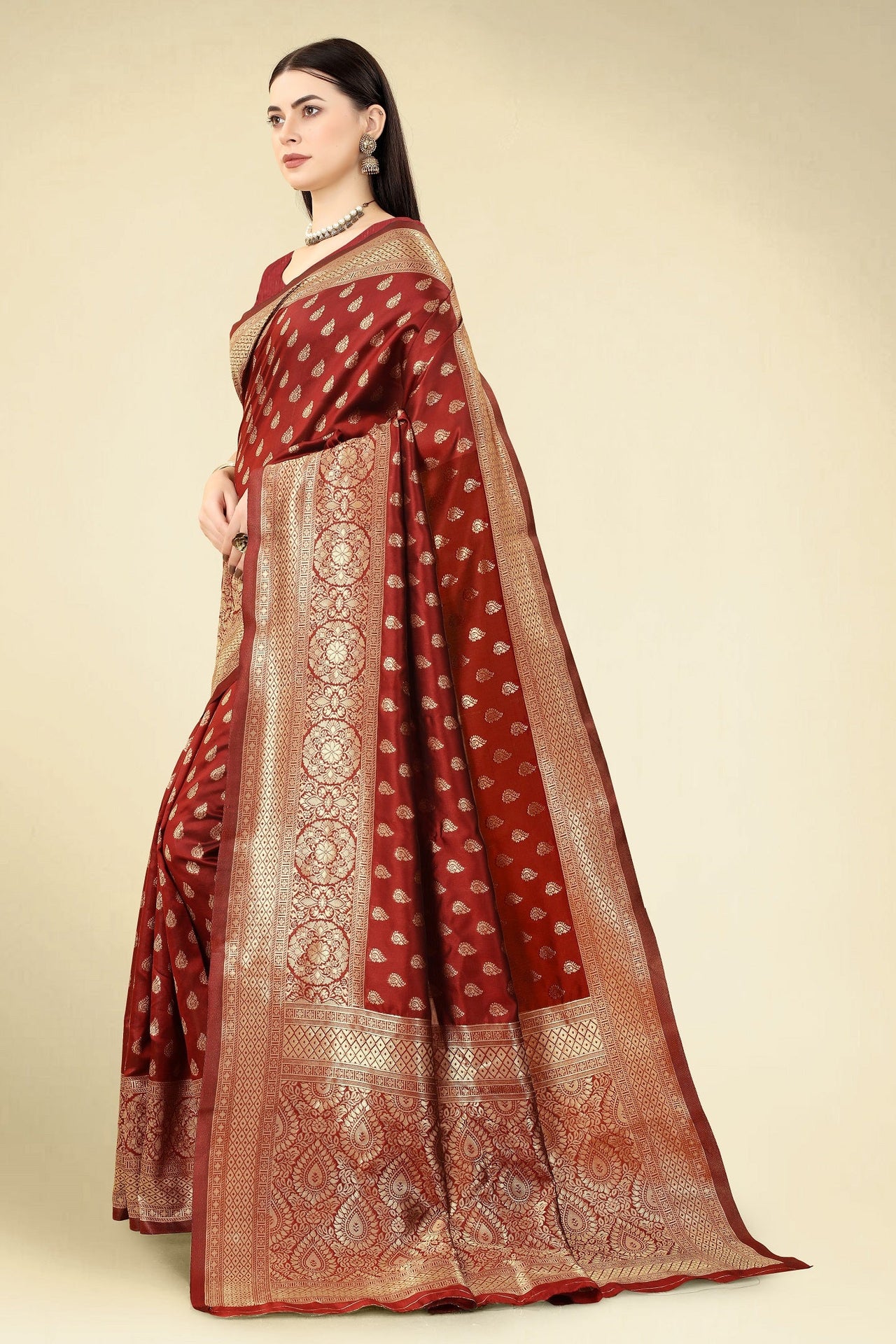 NOZ2TOZ Women Party Wear Designer Maroon Colour Banarasi Silk Saree - Distacart