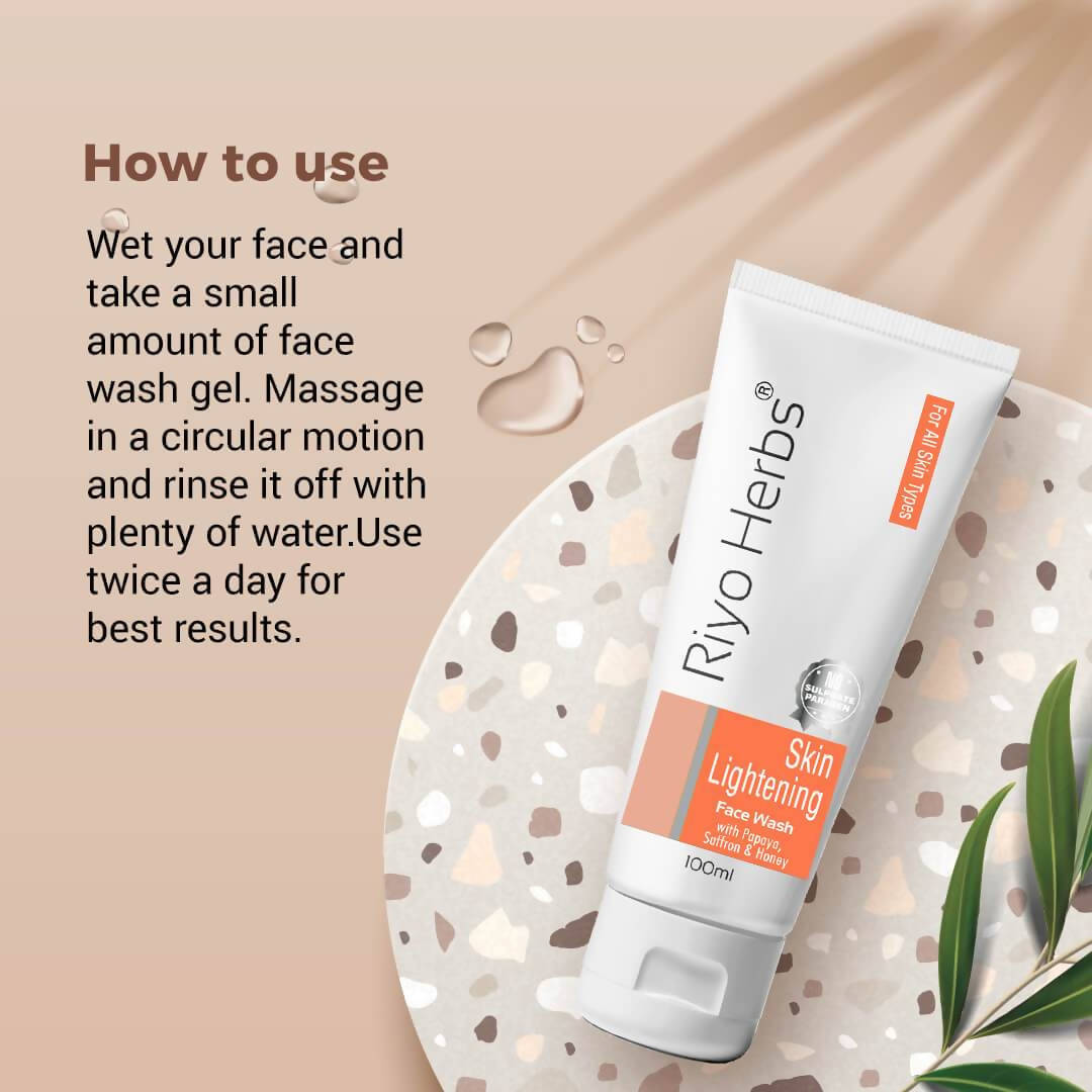 Riyo Herbs Skin Lightening Face wash With Papaya, Saffron & Honey