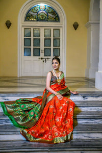 Thumbnail for Vishnu Weaves Women's Red Patola Banarasi Silk Meenakari Zari Woven Saree with Blouse - Distacart