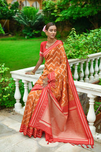 Thumbnail for Vishnu Weaves Women's Orange Handloom Raw Silk Zari Woven Saree with Blouse - Distacart