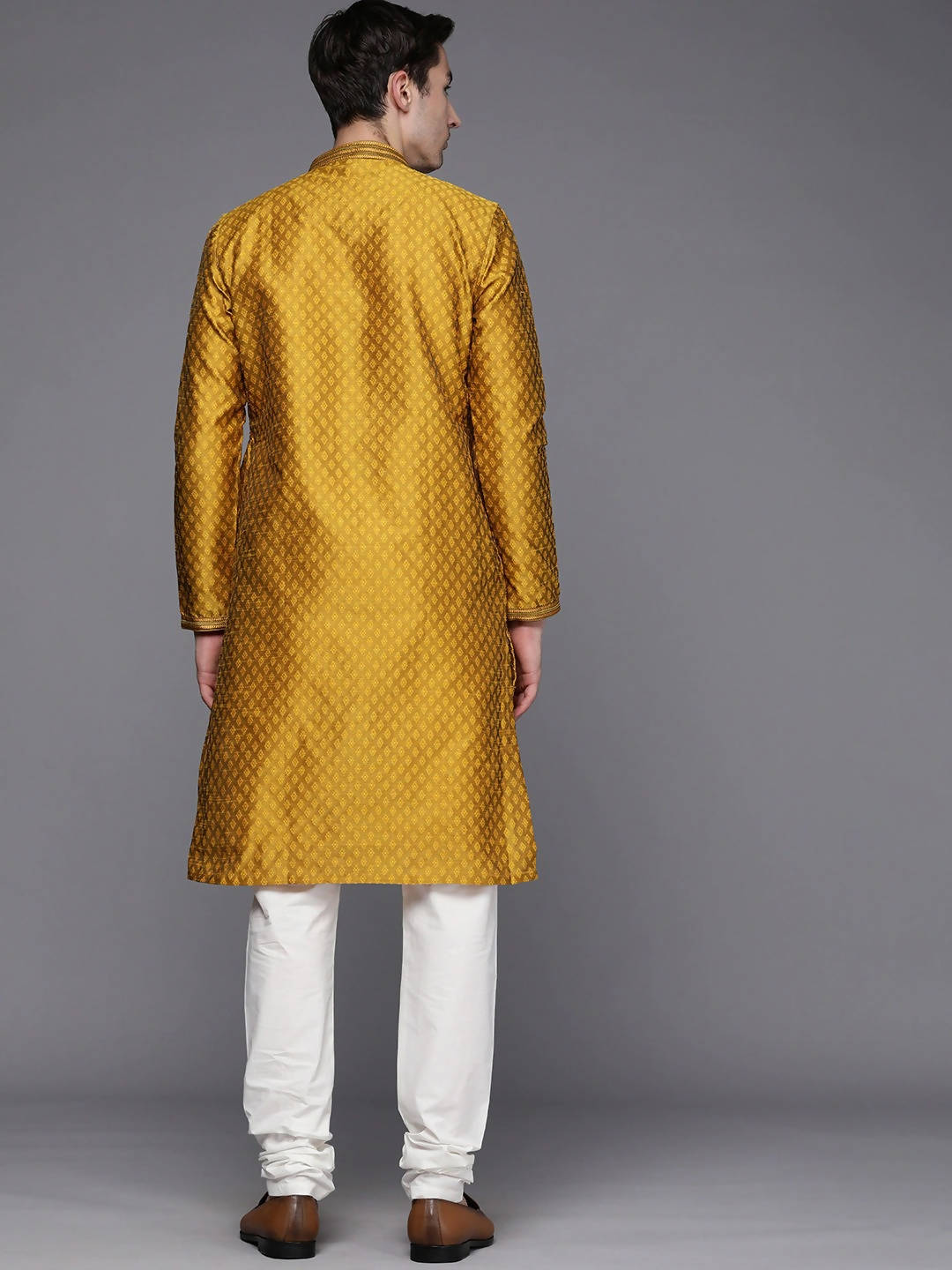 Manyavar Men Mustard Yellow Ethnic Motifs Woven Design Kurta with Churidar - Distacart