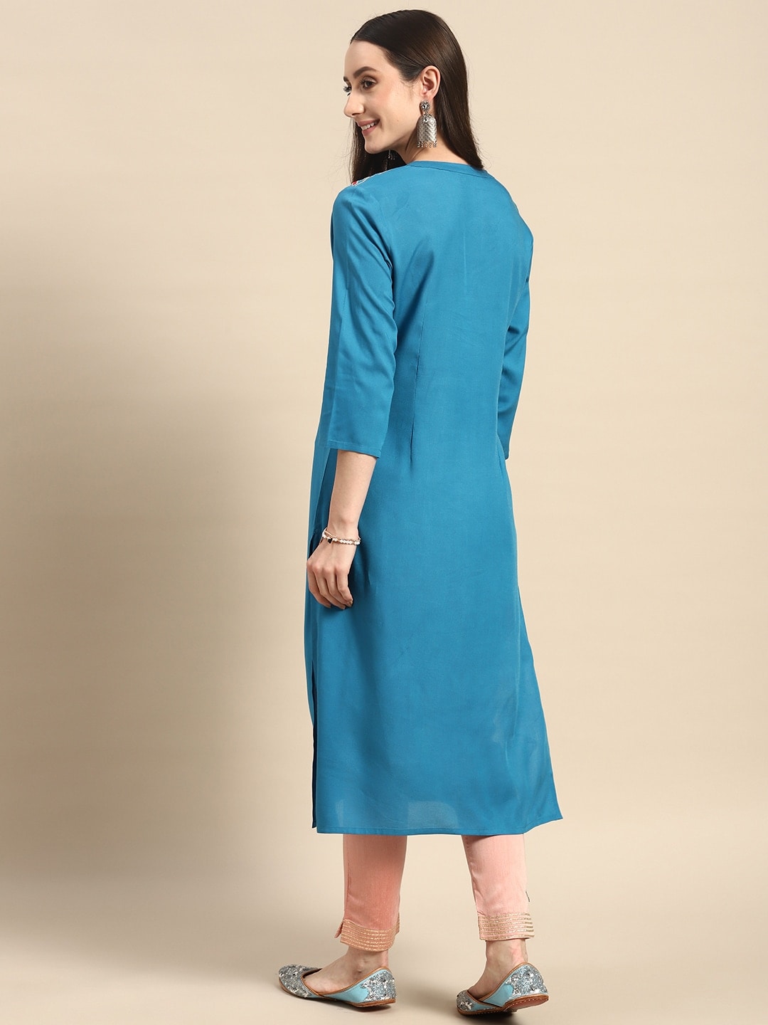 Sangria Women Tassel Detail Straight Kurta with Pocket - Distacart
