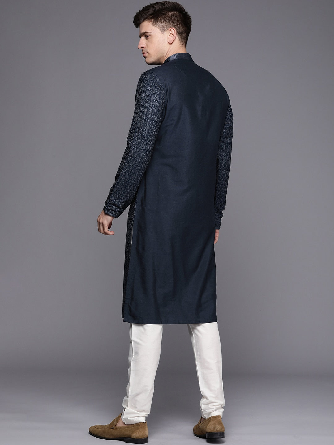 Manyavar Men Blue Embroidered Kurta with Pyjamas - Distacart