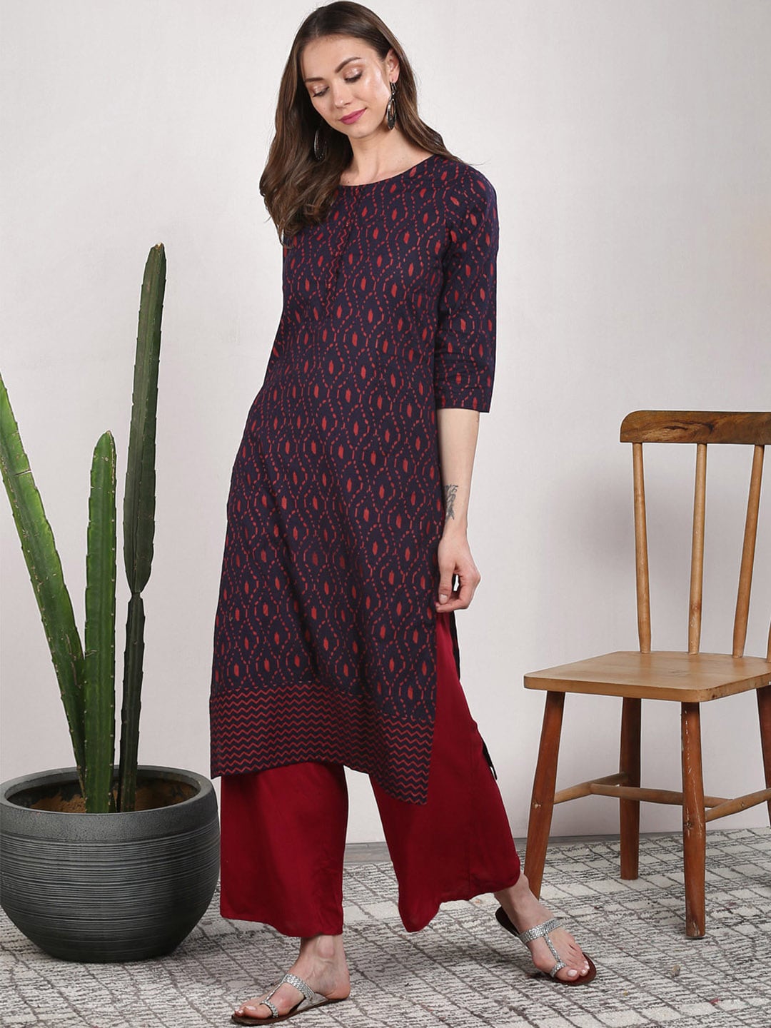 Sangria Women Blue Geometric Printed Straight Kurta - Distacart