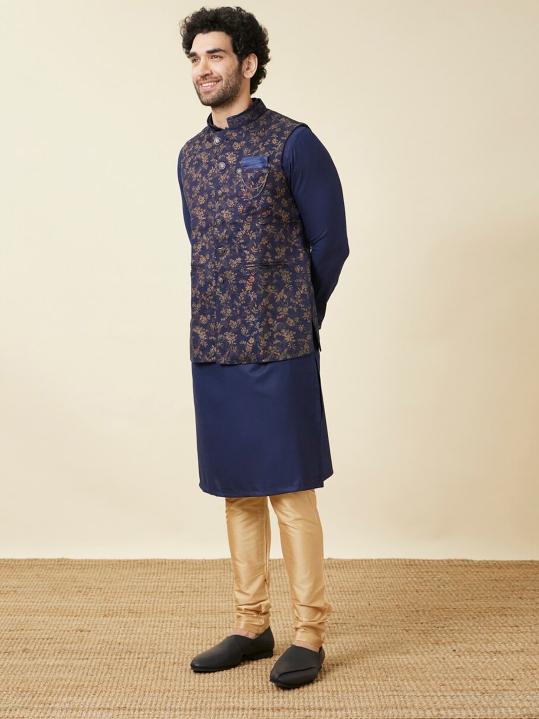 Manyavar Mandarin Collar Regular Kurta With Pyjamas & Nehru Jacket - Distacart
