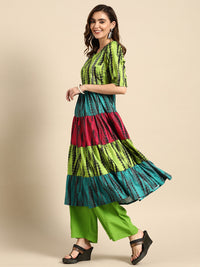Thumbnail for Sangria Women Green Dyed Tiered Kurta with Palazzos - Distacart