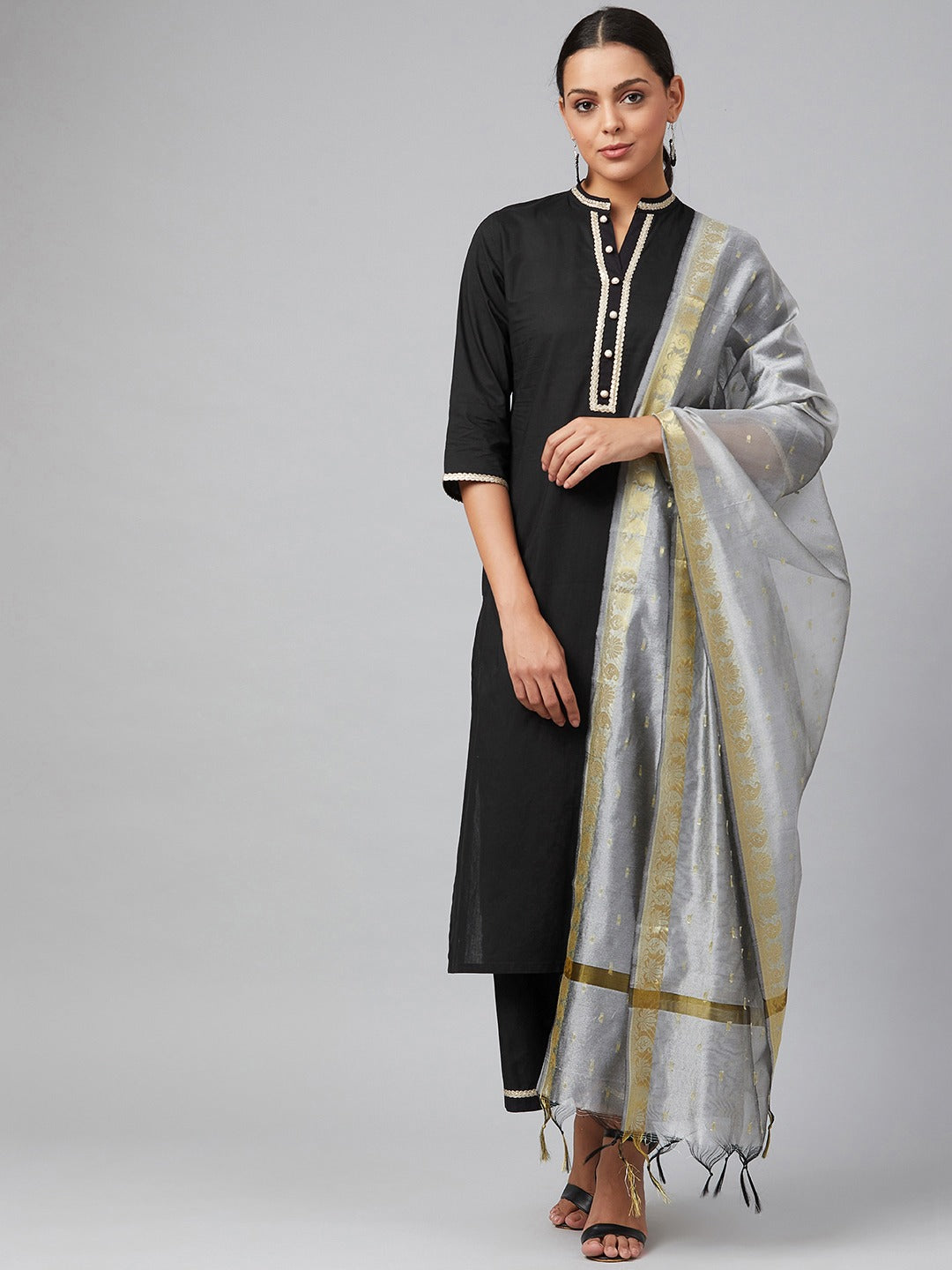 NOZ2TOZ Black & Grey Solid Kurta With Palazzos & Dupatta - Distacart