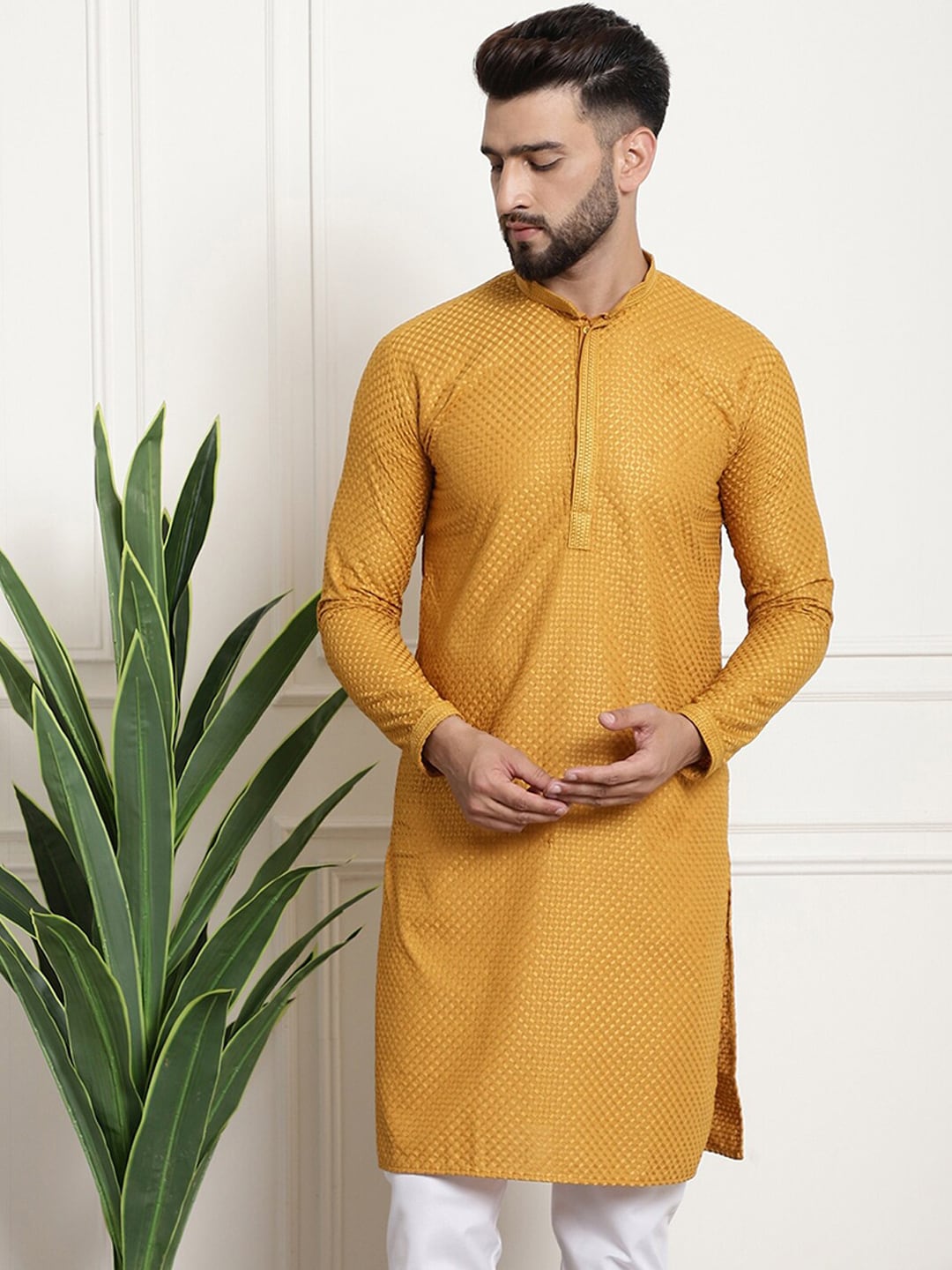 Sojanya Geometric Embroidered Thread Work Pure Cotton Straight Kurta - Distacart