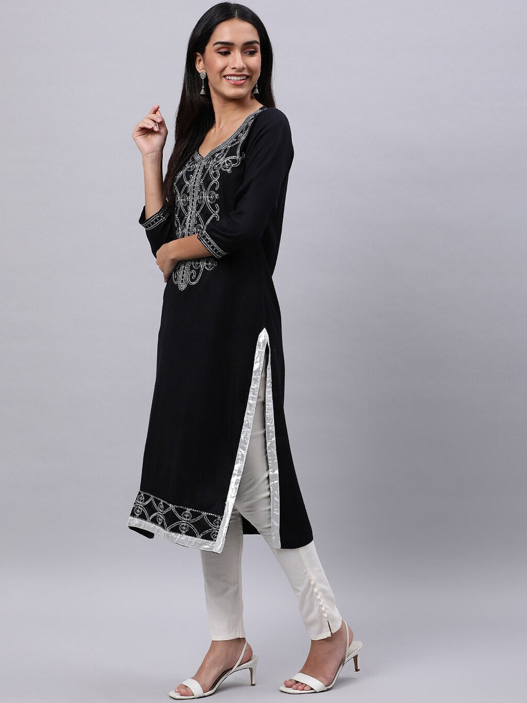 Souchii Black Ethnic Motifs Yoke Design Thread Work Grandeur & Majestic Artwork Kurta - Distacart