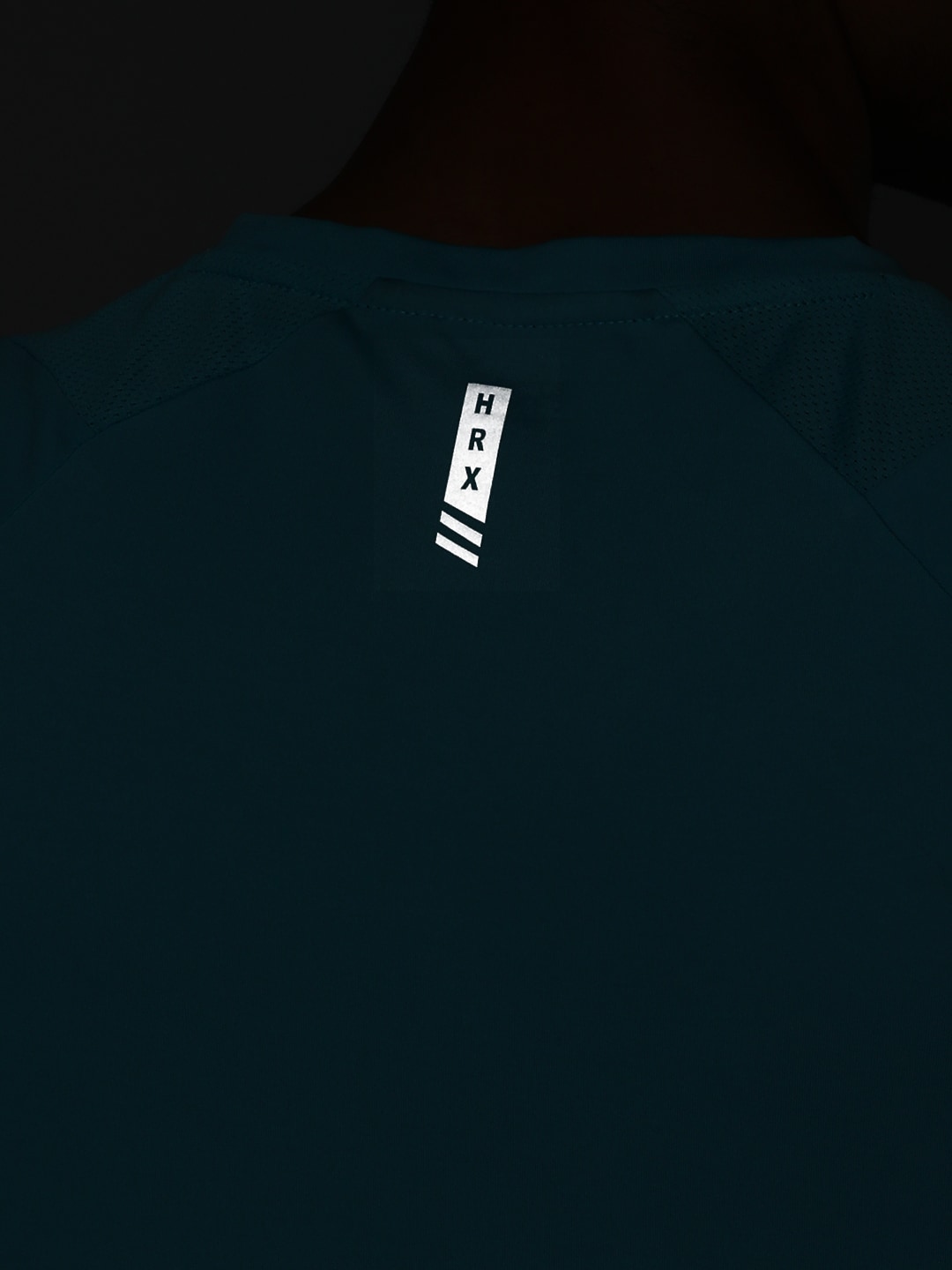 HRX By Hrithik Roshan Training Men Rapid-Dry Brand Carrier T-shirt - Distacart