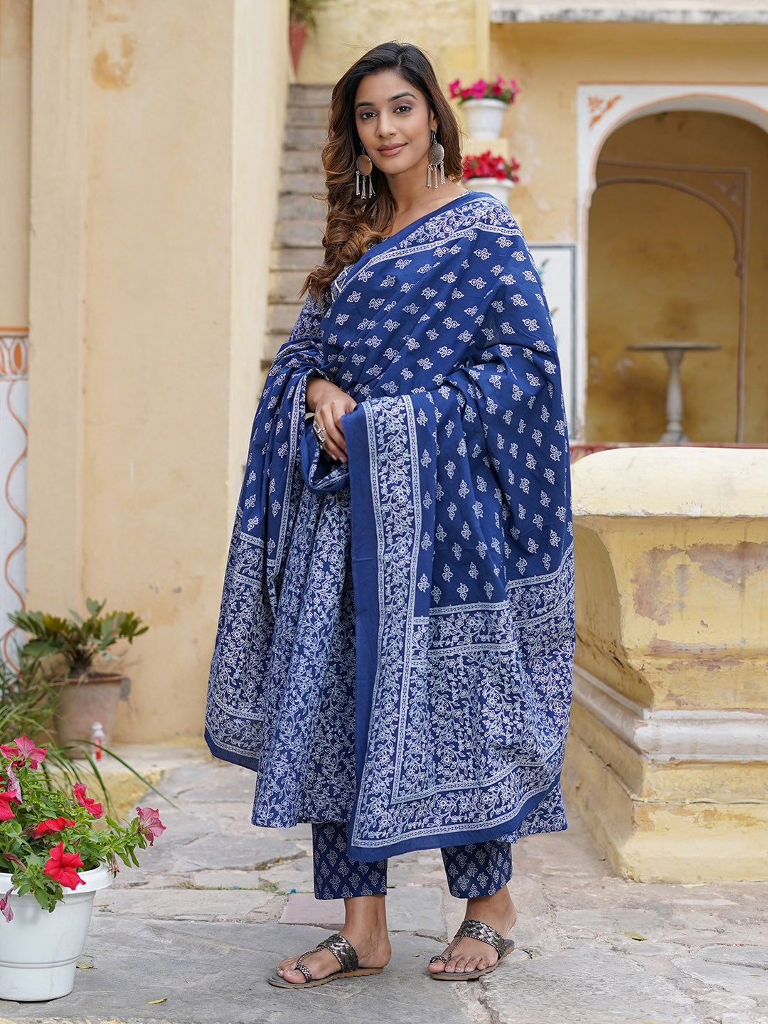 Kalini Floral Printed Gotta Patti Pure Cotton Kurta with Trousers & With Dupatta - Distacart