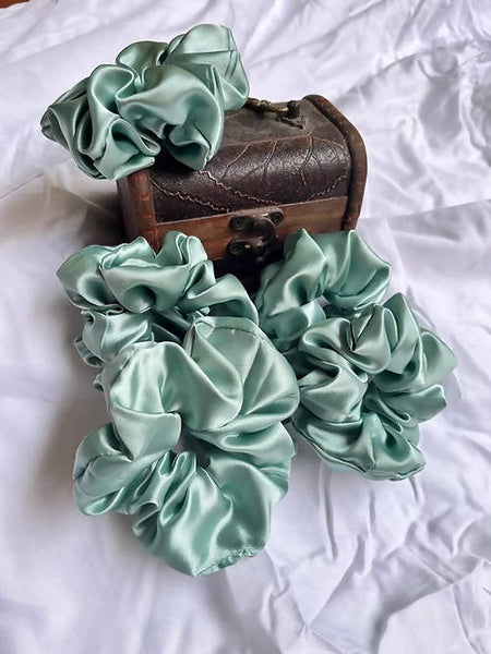 Diva Globe Mulberry Scrunchies - Distacart