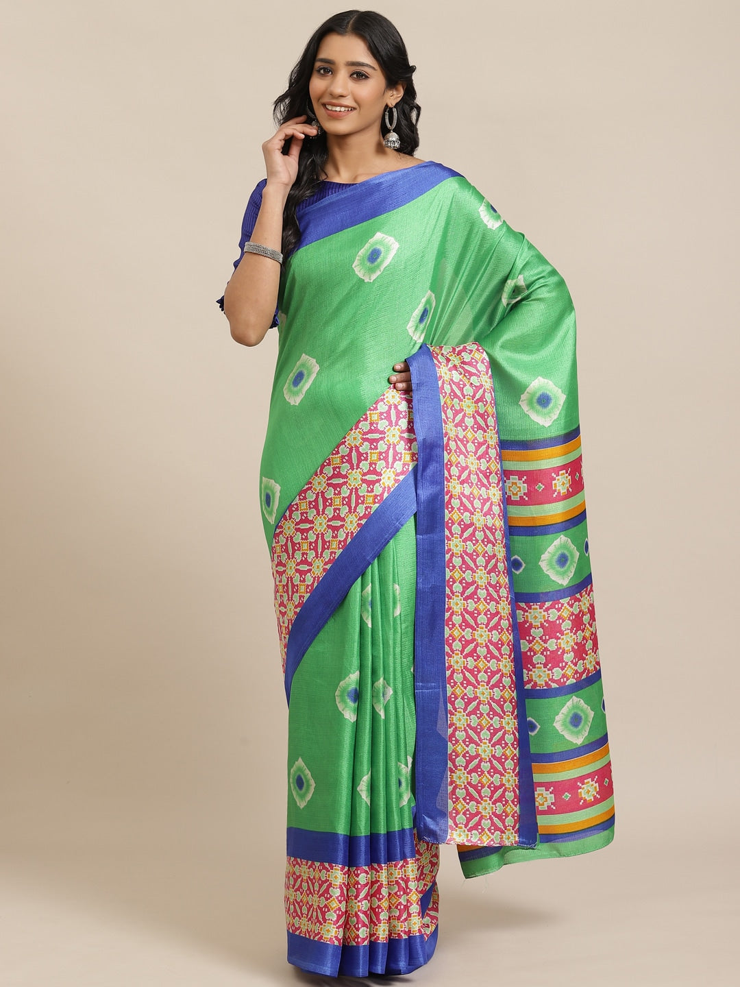 Saree Mall Green & White Printed Saree - Distacart