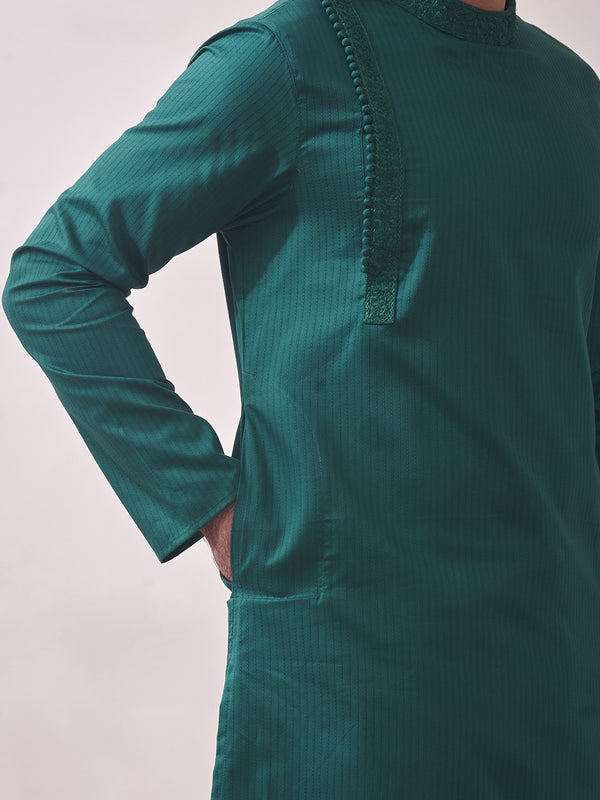 Manyavar Men Striped Pure Cotton Kurta with Pyjamas - Distacart