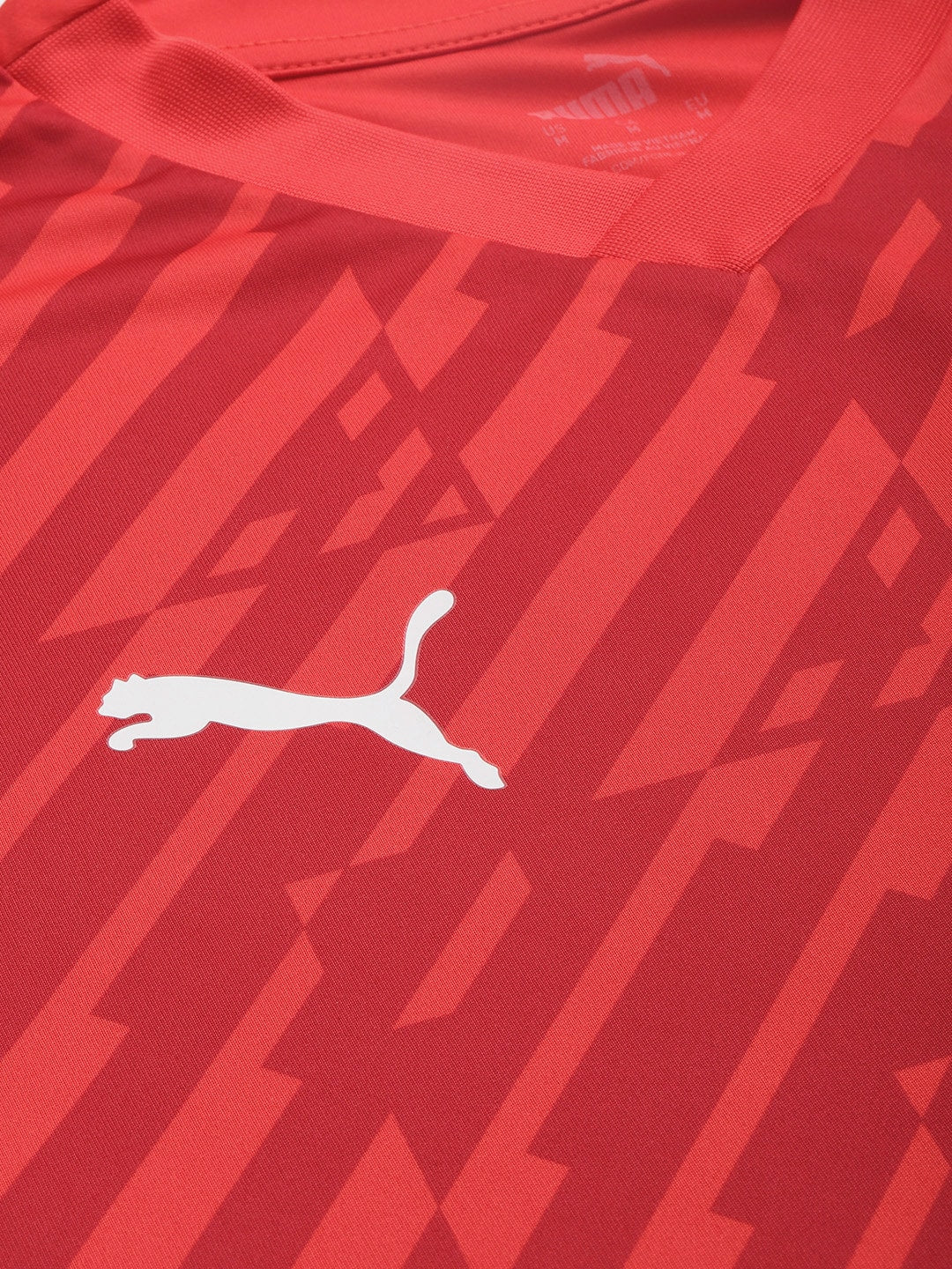 Puma teamULTIMATE Graphic Striped V-Neck dryCELL Slim Fit Football T-shirt - Distacart
